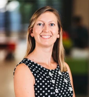 Dr Karen Waller